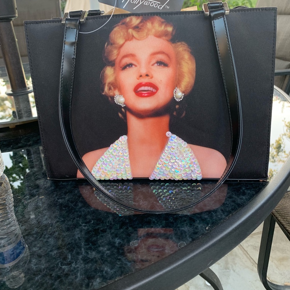 MRilyn Munroe Purse